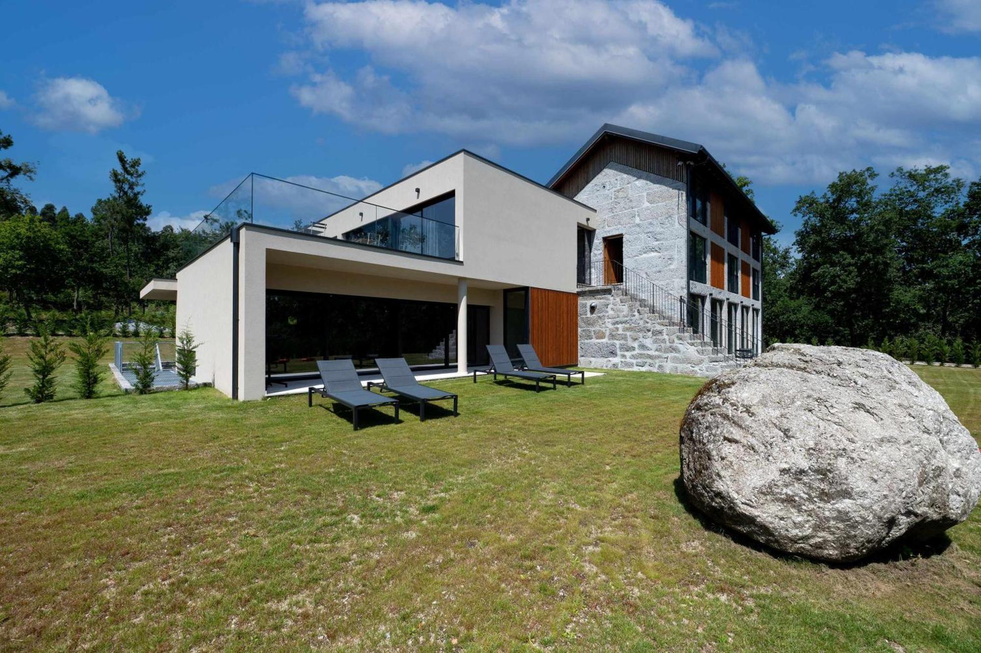 Апартаменты Ermo Loft Casas Do Ermo Фафи Экстерьер фото