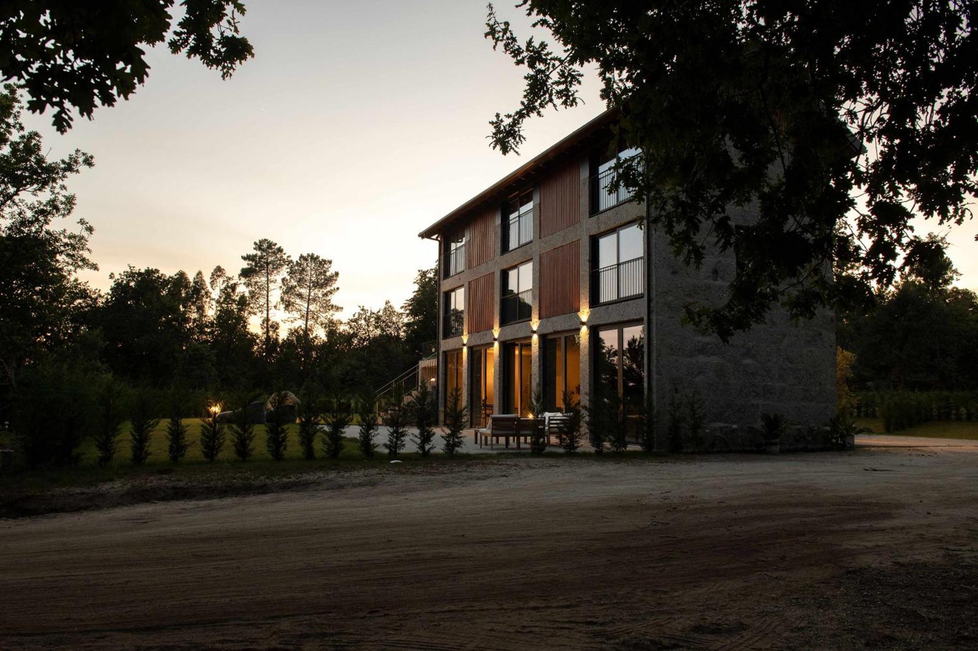 Апартаменты Ermo Loft Casas Do Ermo Фафи Экстерьер фото